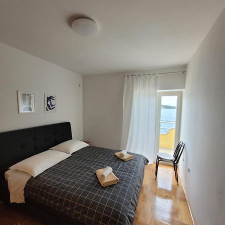 Apartment Brgacelj Kali Exterior foto