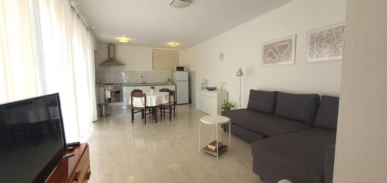 Apartment Brgacelj Kali Exterior foto